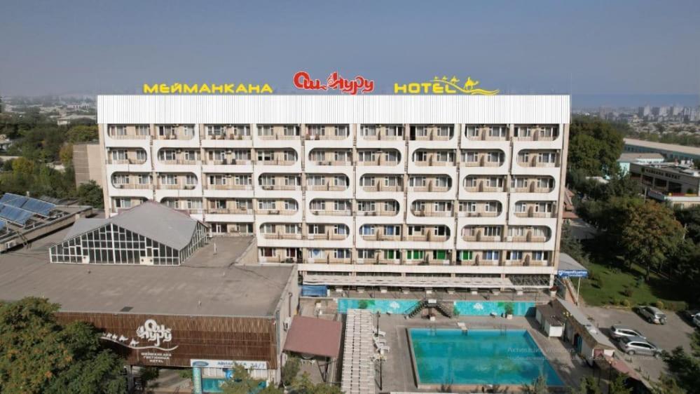 Hotel Osh-Nuru Exteriör bild